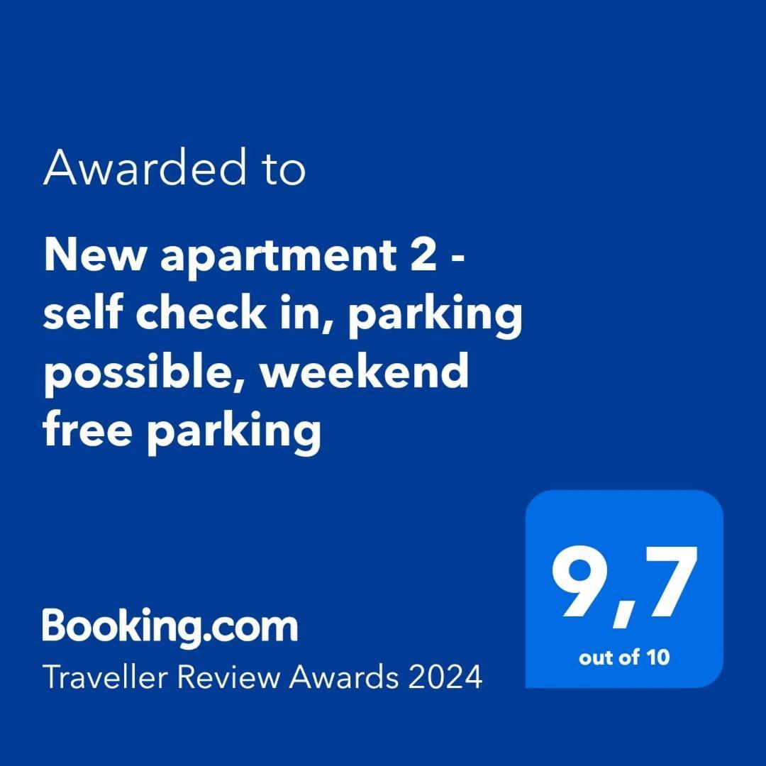 New Studio 3 - Self Check In, Parking Possible, Weekend Free Parking บราติสลาวา ภายนอก รูปภาพ